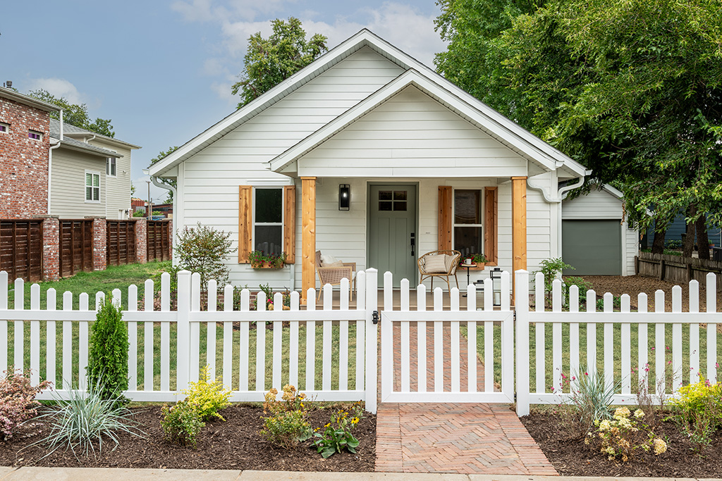 marrs 1929 bungalow restoration after ply gem